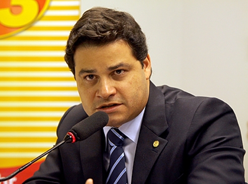 CCT da Câmara aprova substitutivo de Sandro Alex para regular publicidade destinada a público infanto-juvenil